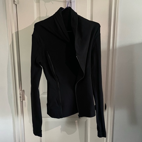 Lululemon Jacket Womens Black BHAKTI Yoga Asymmetric Full Double Zip Pockets - Picture 4 of 5